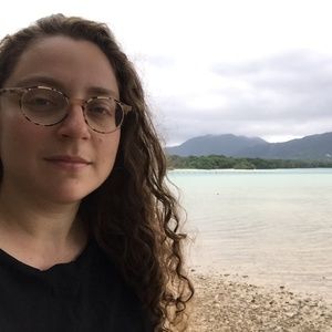 Meet your Posher, Mina